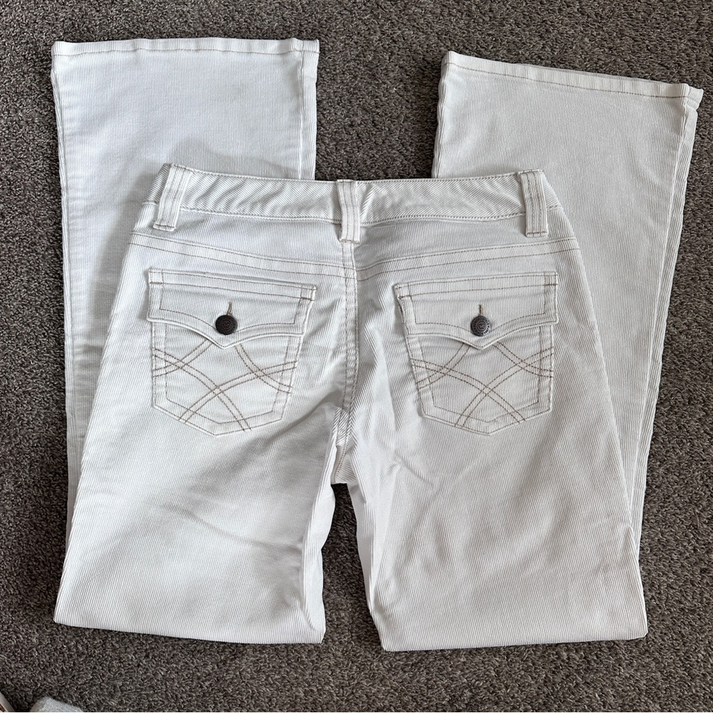 Vintage Y2K Aeropostale Low Rise Flare cream Corduroy Pants Khaki Sz 5/6 short.